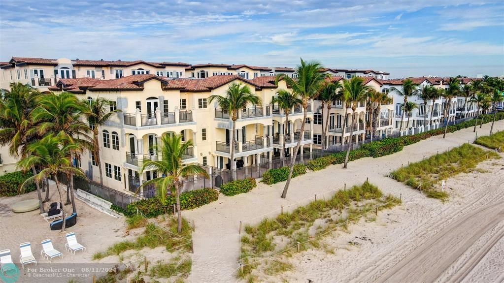 Recently Sold: $3,500,000 (3 beds, 4 baths, 3273 Square Feet)