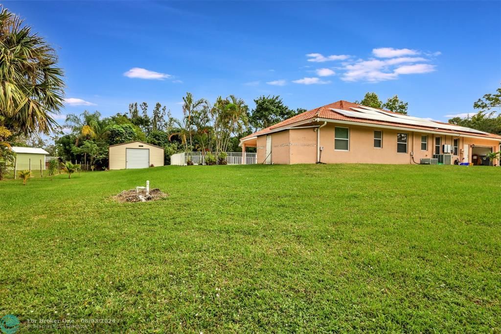 For Sale: $959,000 (4 beds, 3 baths, 3038 Square Feet)