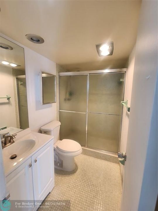 最近租的: $1,795 (2 贝兹, 2 浴室, 1150 平方英尺)