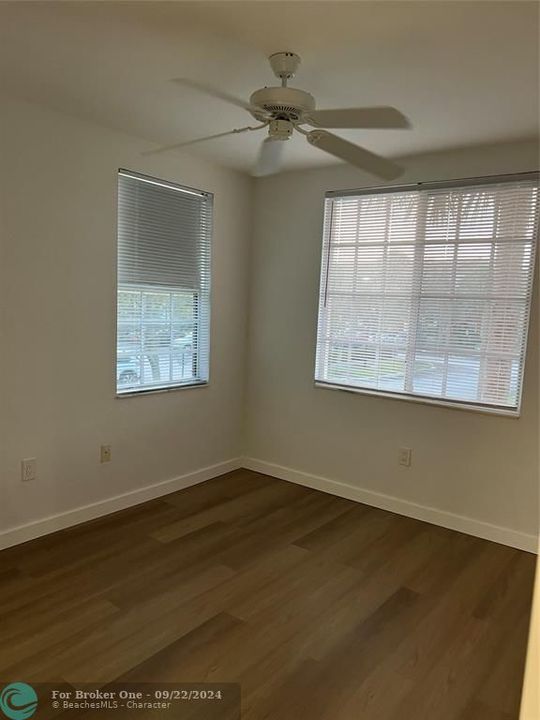 For Rent: $2,300 (2 beds, 2 baths, 904 Square Feet)