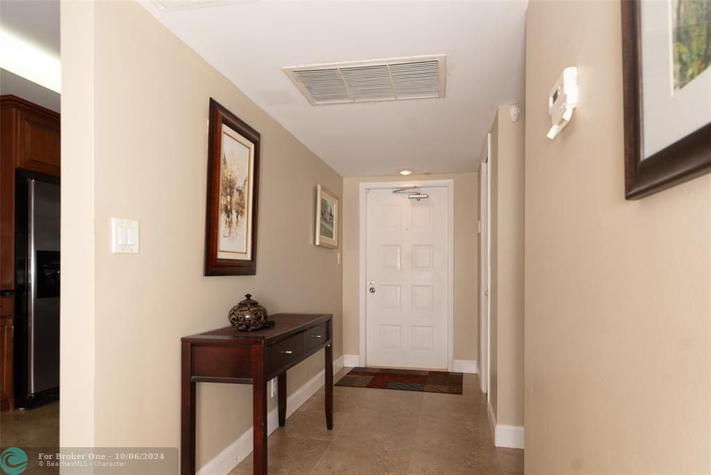 For Sale: $359,000 (3 beds, 2 baths, 1444 Square Feet)