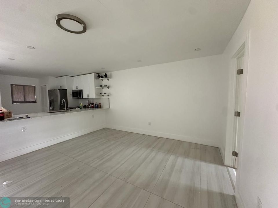 Active With Contract: $3,700 (4 beds, 2 baths, 1500 Square Feet)