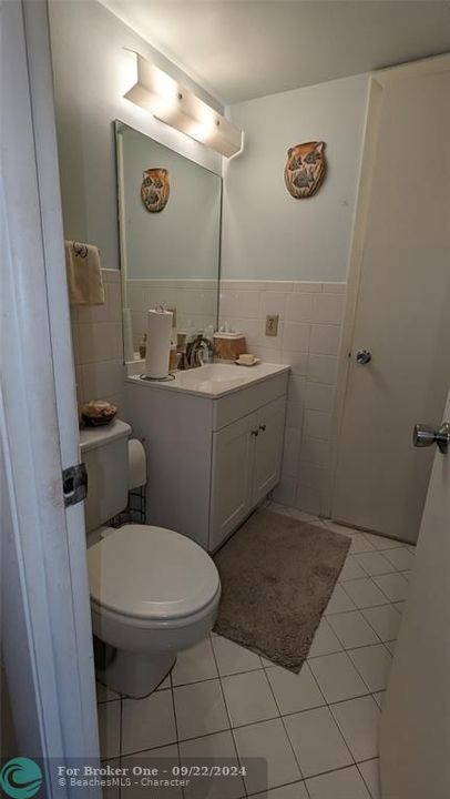 For Sale: $139,000 (1 beds, 1 baths, 760 Square Feet)