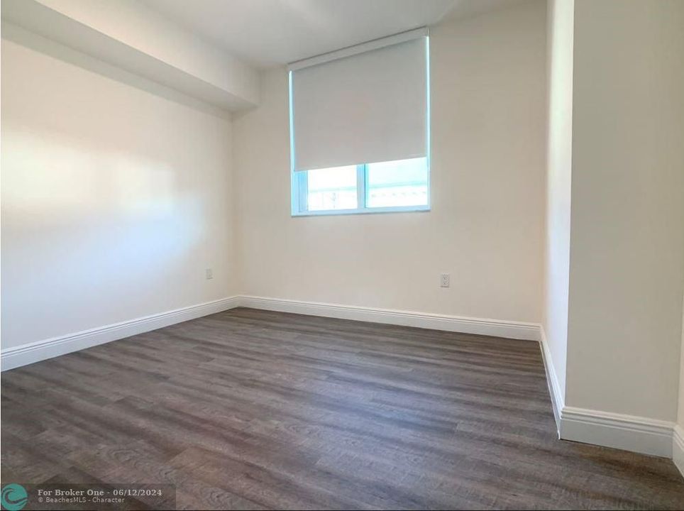 Recently Rented: $3,396 (2 beds, 2 baths, 982 Square Feet)