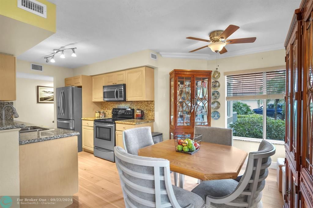 Active With Contract: $394,000 (3 beds, 2 baths, 1504 Square Feet)