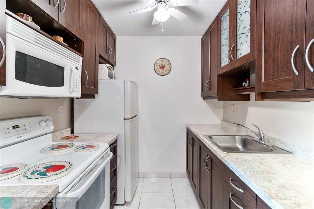 Recently Sold: $91,000 (1 beds, 1 baths, 620 Square Feet)