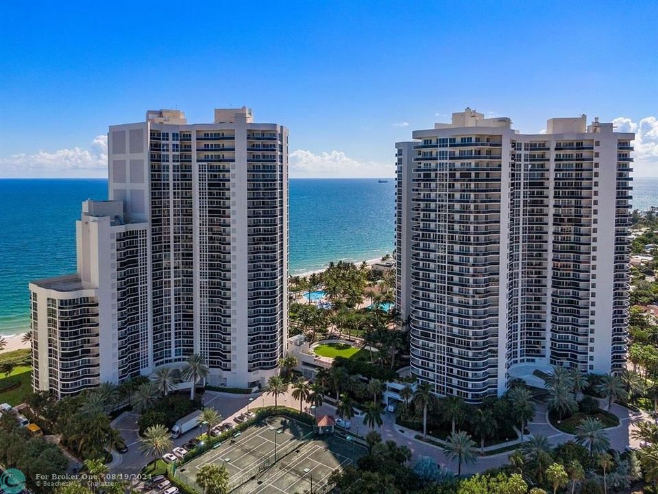 Recently Sold: $2,250,000 (3 beds, 3 baths, 2102 Square Feet)