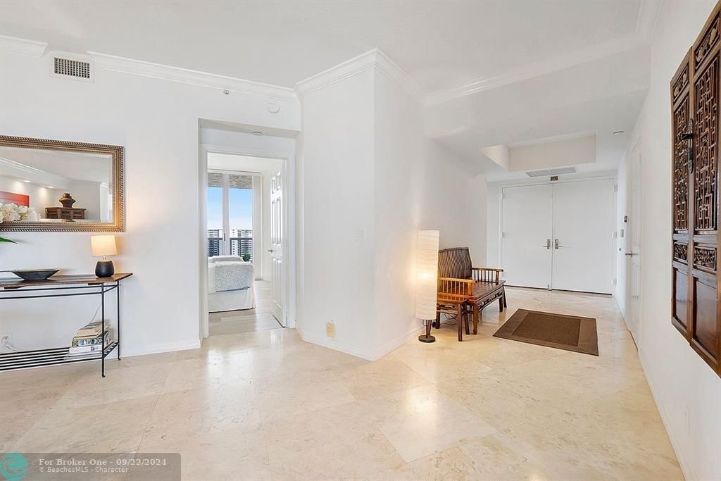 Recently Sold: $2,250,000 (3 beds, 3 baths, 2102 Square Feet)