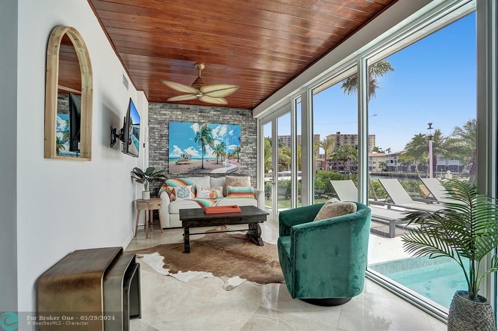 For Sale: $2,995,000 (5 beds, 3 baths, 2848 Square Feet)