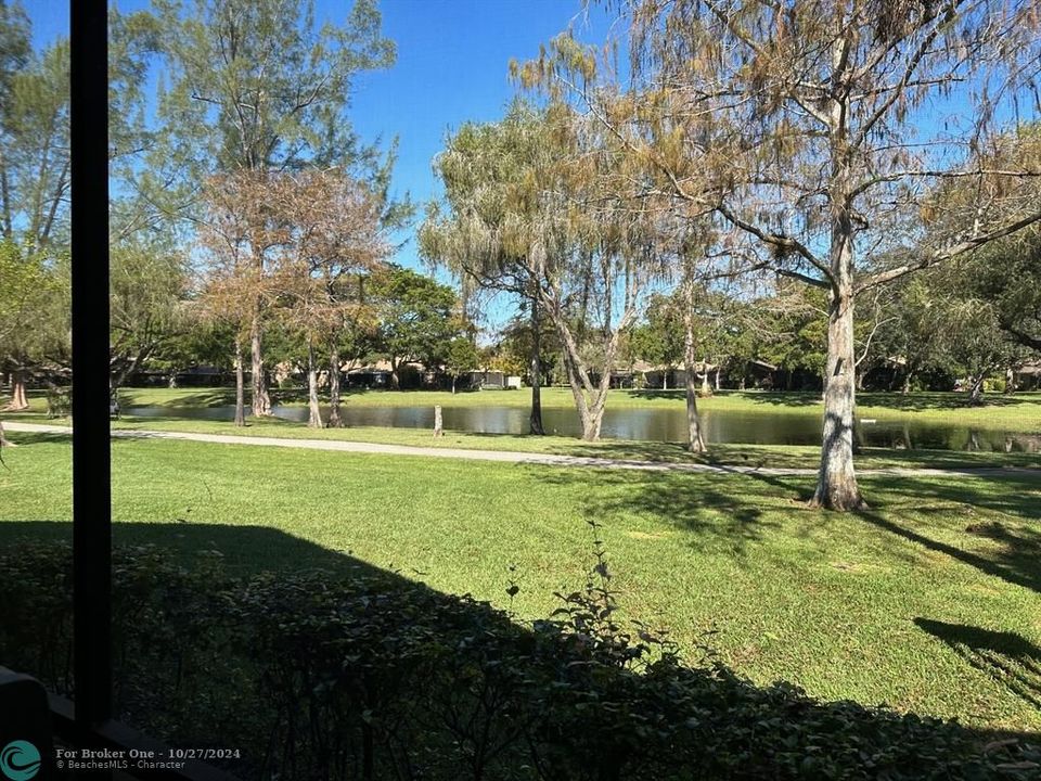 For Sale: $410,000 (3 beds, 2 baths, 1200 Square Feet)