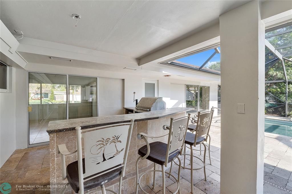 Active With Contract: $1,495,000 (4 beds, 3 baths, 2665 Square Feet)
