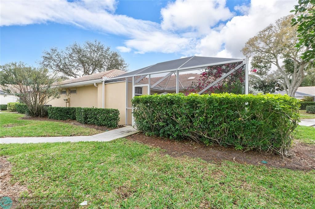 Recently Sold: $347,900 (2 beds, 2 baths, 1200 Square Feet)