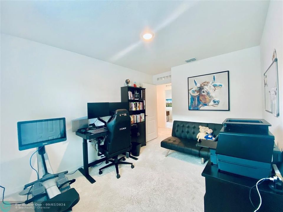 Active With Contract: $450,000 (4 beds, 2 baths, 1902 Square Feet)