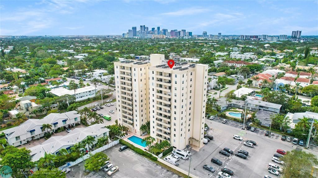 Active With Contract: $238,000 (2 beds, 1 baths, 850 Square Feet)