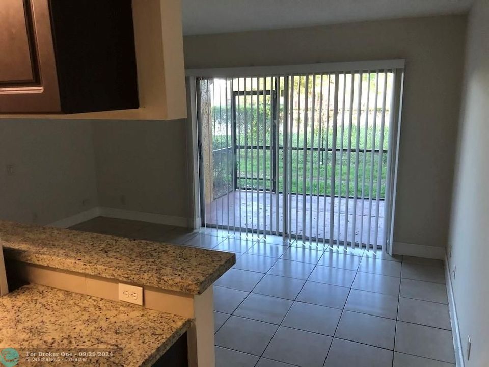 En Venta: $180,000 (3 camas, 2 baños, 1167 Pies cuadrados)