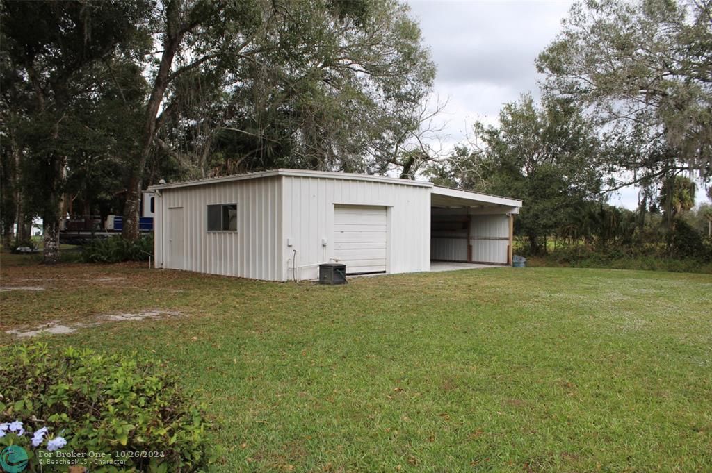 For Sale: $739,000 (3 beds, 3 baths, 2962 Square Feet)