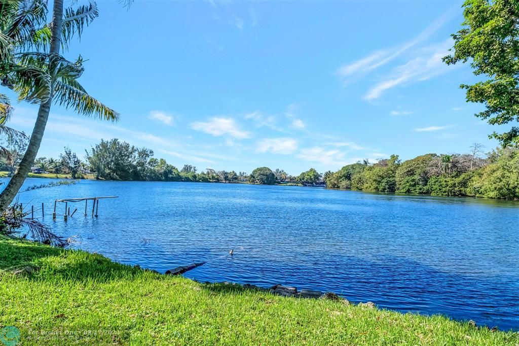 For Sale: $700,000 (4 beds, 2 baths, 1970 Square Feet)