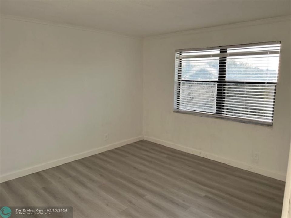 For Rent: $2,100 (2 beds, 2 baths, 1030 Square Feet)