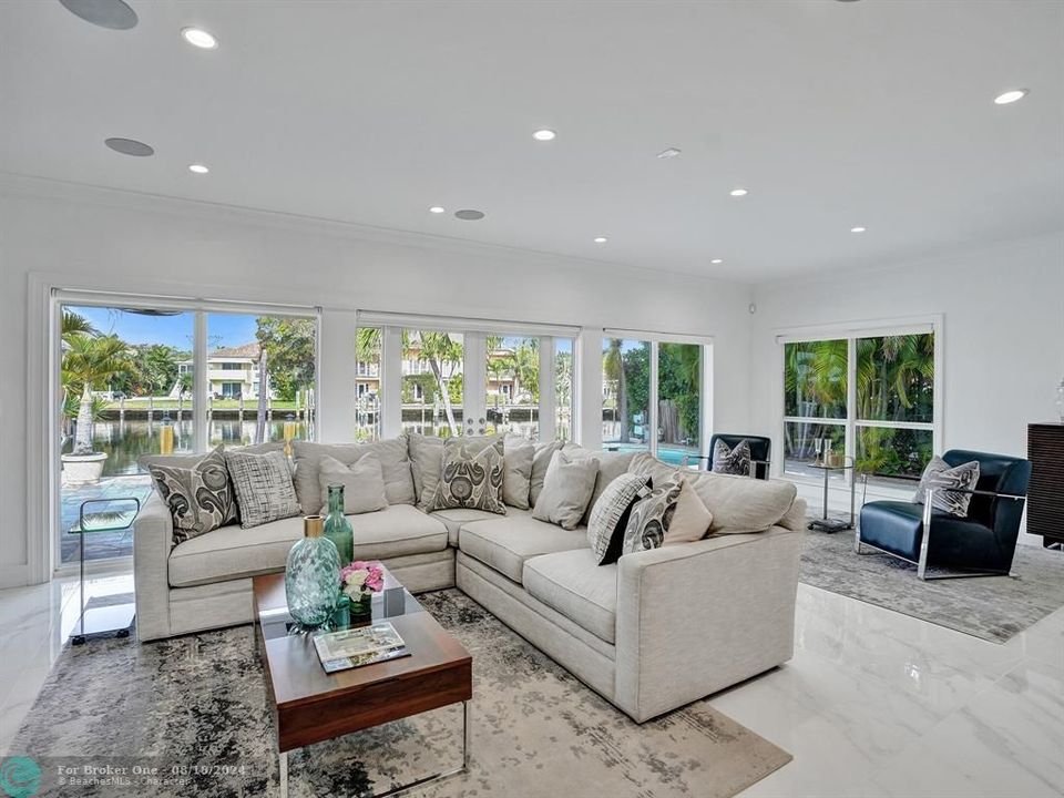 For Sale: $3,999,995 (4 beds, 4 baths, 3479 Square Feet)