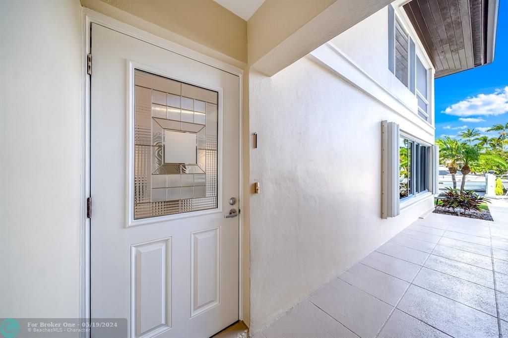 Recently Sold: $799,000 (2 beds, 2 baths, 1620 Square Feet)