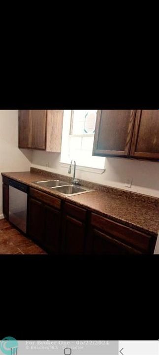 For Sale: $135,000 (3 beds, 2 baths, 1154 Square Feet)