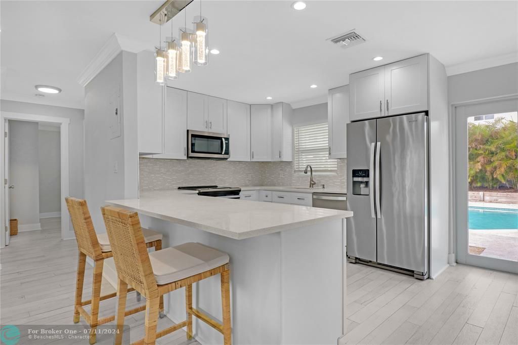 Recently Sold: $625,000 (3 beds, 2 baths, 1416 Square Feet)