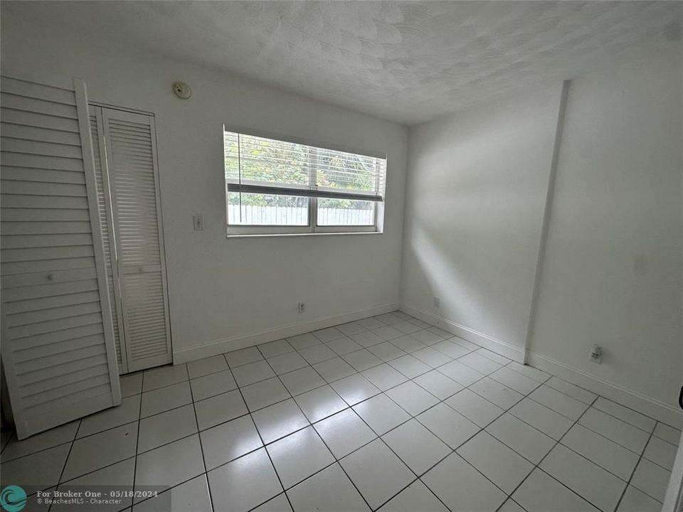 For Sale: $2,295 (3 beds, 2 baths, 2840 Square Feet)