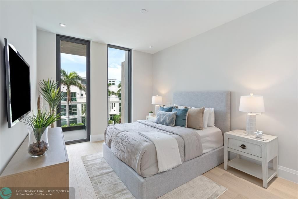 For Sale: $7,000,000 (4 beds, 4 baths, 4048 Square Feet)