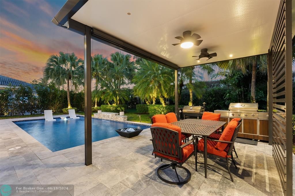 Recently Sold: $1,599,999 (5 beds, 3 baths, 2938 Square Feet)