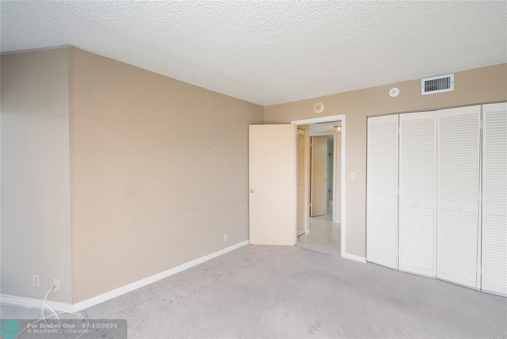 Recently Sold: $375,000 (2 beds, 2 baths, 1535 Square Feet)