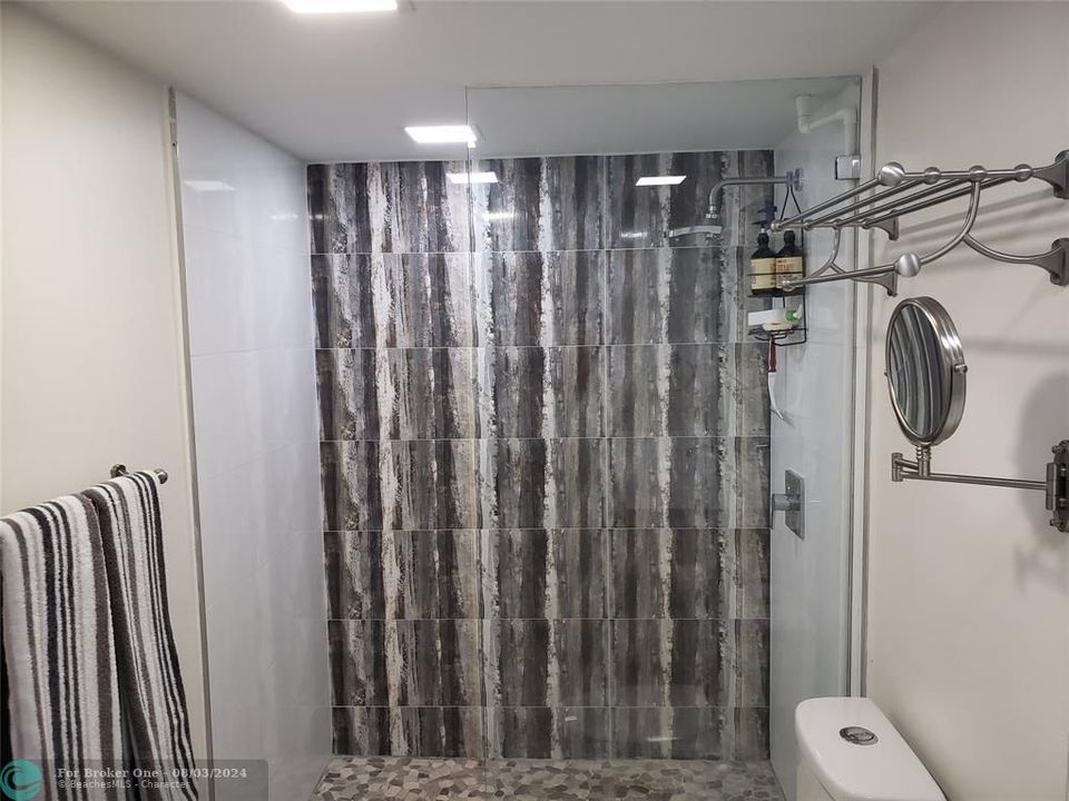 En Venta: $159,999 (1 camas, 1 baños, 840 Pies cuadrados)