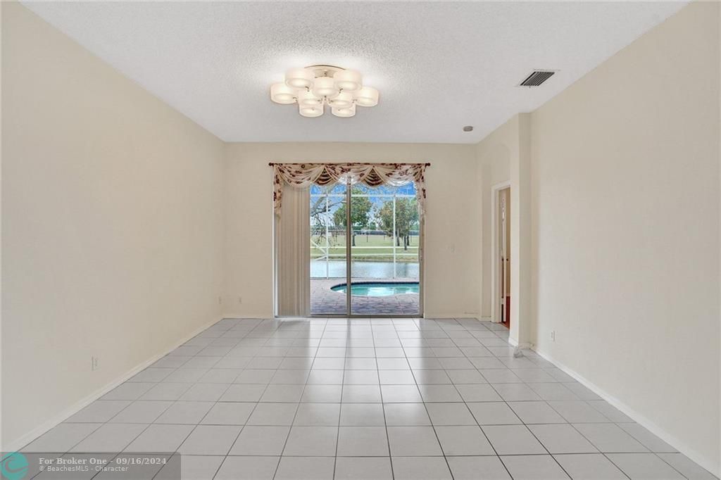 Active With Contract: $3,400 (3 beds, 2 baths, 1737 Square Feet)