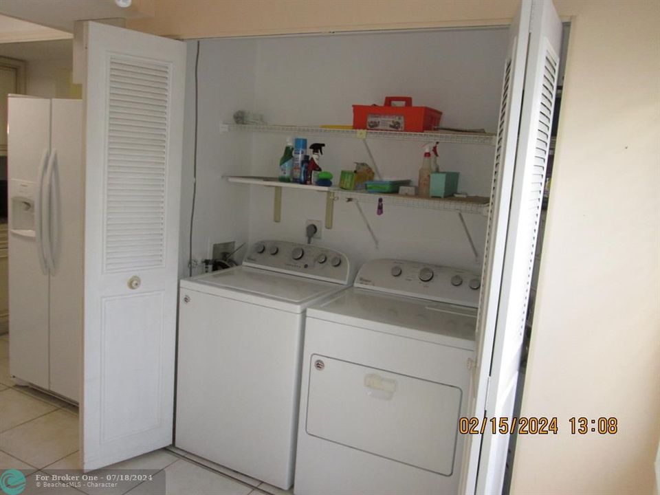 For Sale: $140,000 (2 beds, 2 baths, 1044 Square Feet)
