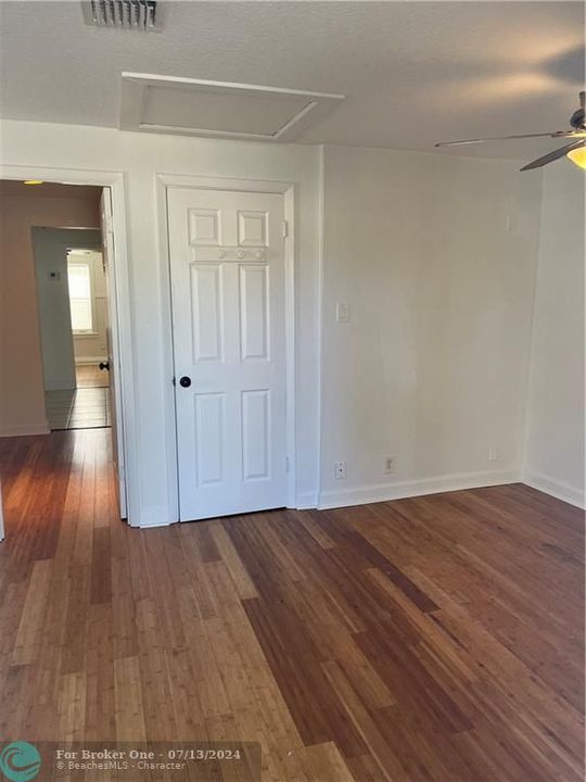 For Rent: $2,050 (2 beds, 2 baths, 1000 Square Feet)