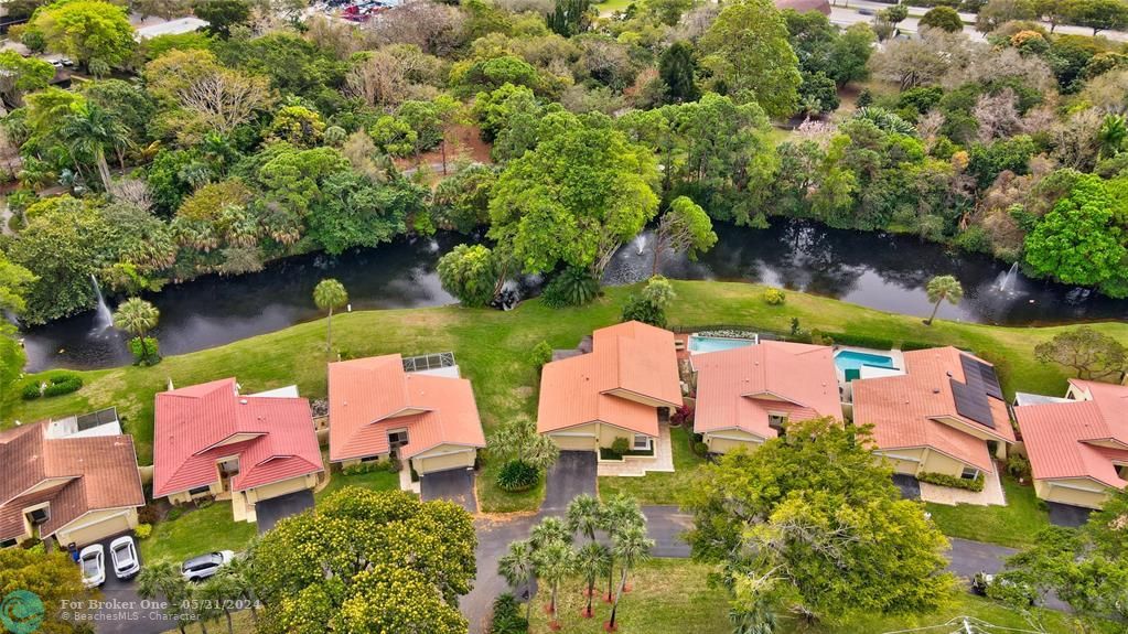 Recently Sold: $699,000 (3 beds, 2 baths, 1780 Square Feet)