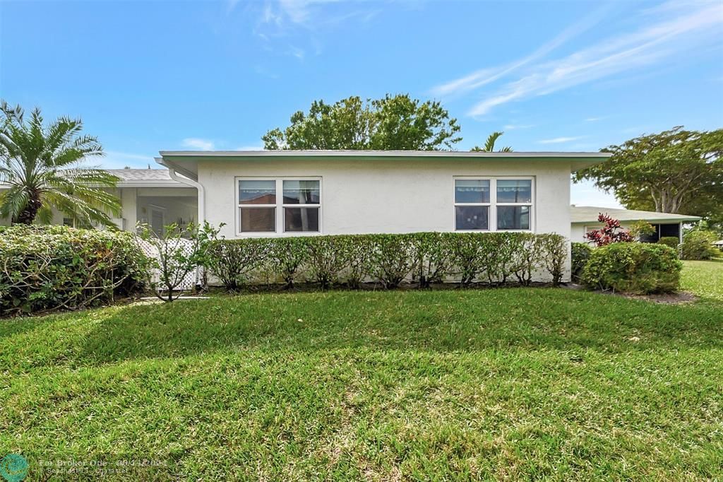 Recently Sold: $279,500 (2 beds, 2 baths, 1150 Square Feet)