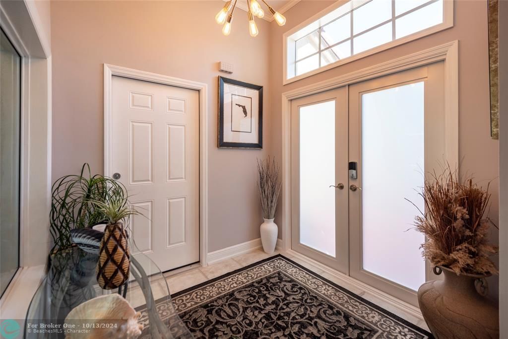 Recently Sold: $582,500 (2 beds, 2 baths, 1546 Square Feet)