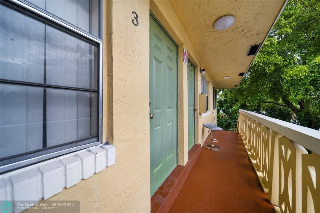 For Sale: $2,100 (2 beds, 2 baths, 3150 Square Feet)