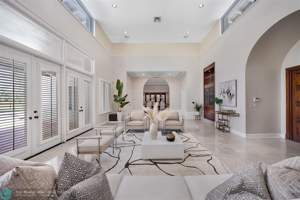 Recently Sold: $1,785,000 (4 beds, 6 baths, 5944 Square Feet)