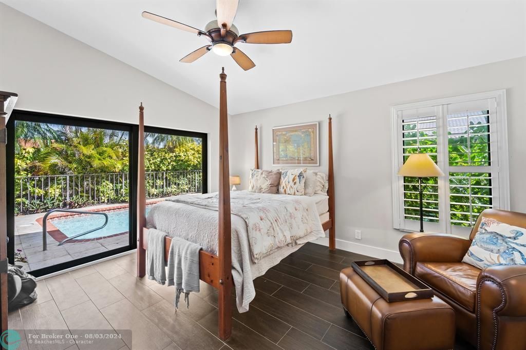 Active With Contract: $750,000 (3 beds, 2 baths, 1579 Square Feet)