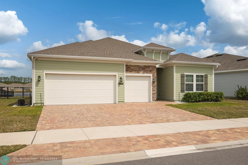 Active With Contract: $379,900 (4 beds, 3 baths, 2297 Square Feet)