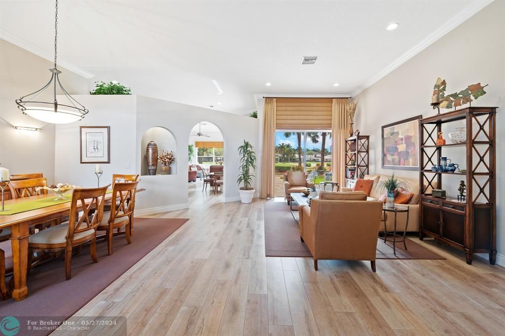 Active With Contract: $1,350,000 (4 beds, 3 baths, 2683 Square Feet)