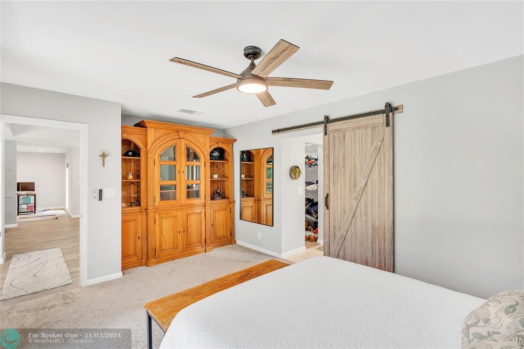 Active With Contract: $650,000 (3 beds, 2 baths, 1452 Square Feet)