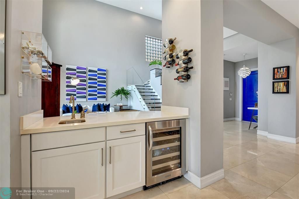 Active With Contract: $1,790,000 (4 beds, 4 baths, 3537 Square Feet)