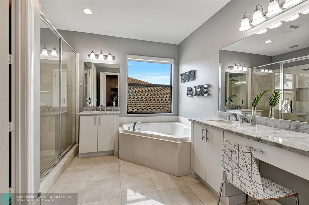 Active With Contract: $1,790,000 (4 beds, 4 baths, 3537 Square Feet)