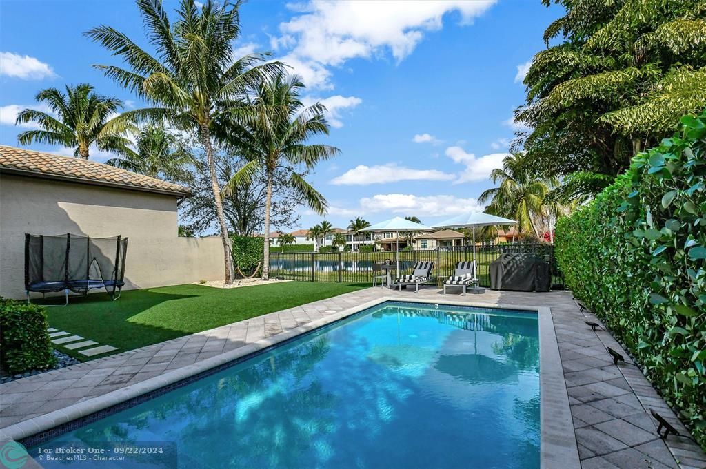 Recently Sold: $1,790,000 (4 beds, 4 baths, 3537 Square Feet)