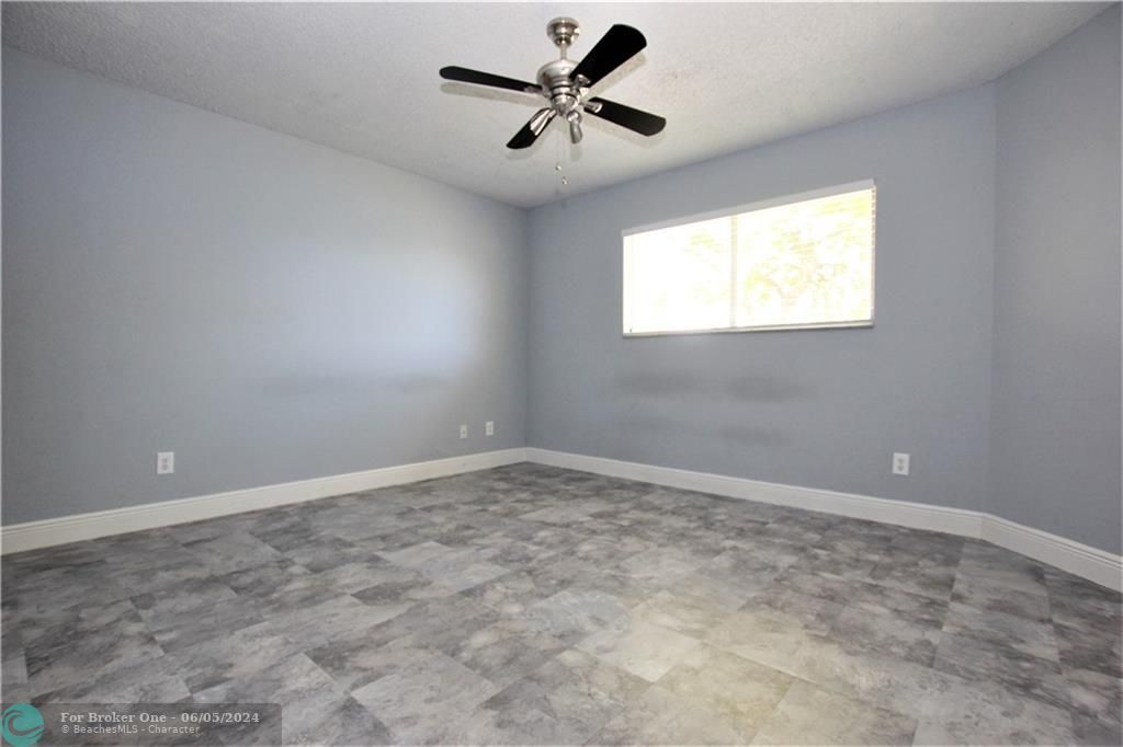 Recently Rented: $2,100 (2 beds, 2 baths, 1200 Square Feet)