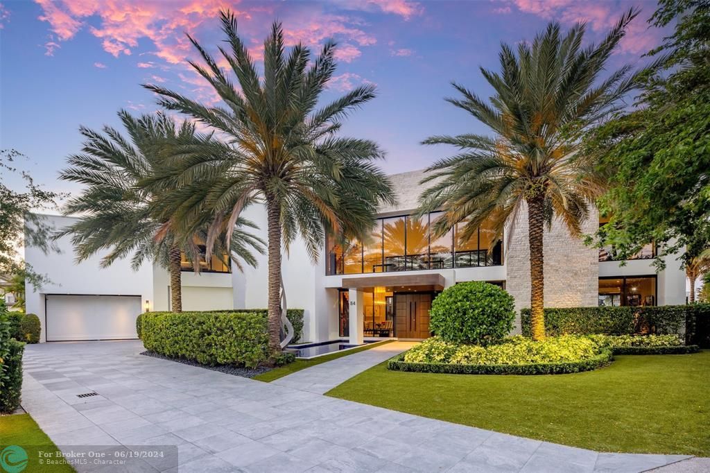 For Sale: $50,000,000 (6 beds, 8 baths, 11714 Square Feet)