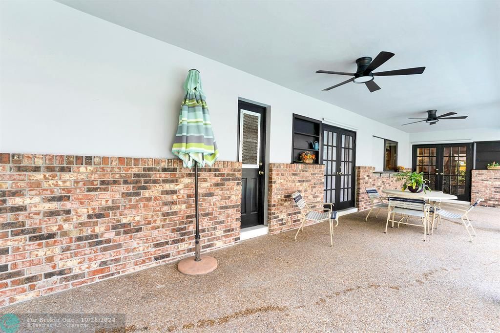 Active With Contract: $710,000 (4 beds, 2 baths, 2257 Square Feet)