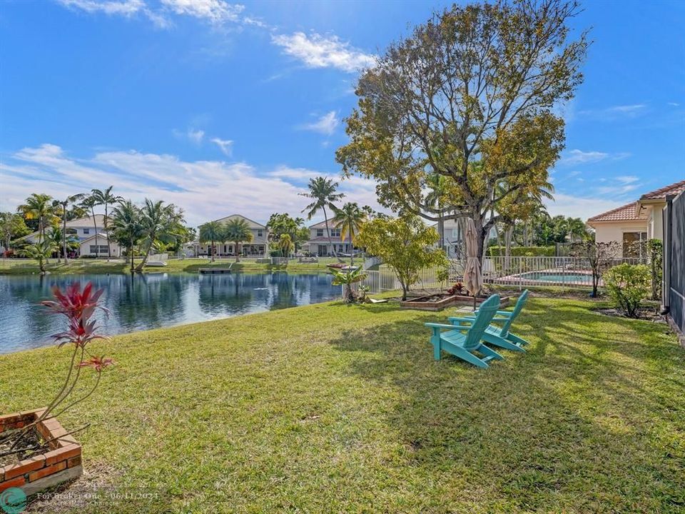 Active With Contract: $825,000 (4 beds, 3 baths, 2846 Square Feet)